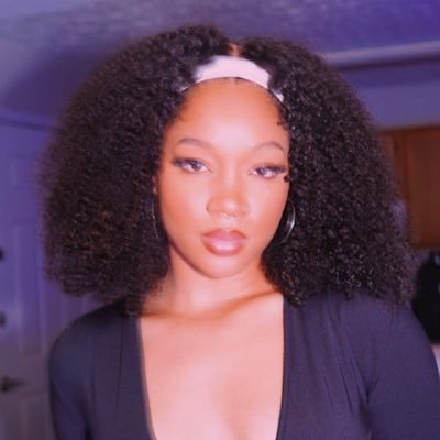 Just a girl that loves to yap, gym & game 🎮🥊✨ | Esports Host 🎤