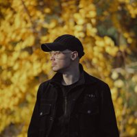 Lucas Martin (@__m__a__g__a__) 's Twitter Profile