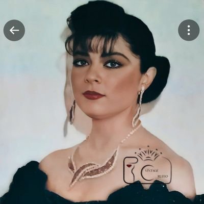 Fann de Victoria Ruffo la Queen 🤩
Fan de la pareja TEKILA 😍😍