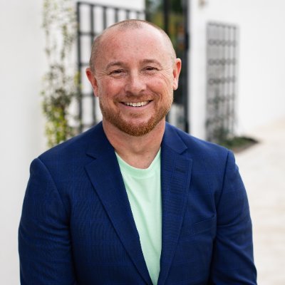 HomeDealsAZ's profile picture. • REO Listing Agent
• 20 years of Real Estate experience
• Million Dollar Producer
• Specializing in Residential Real Estate