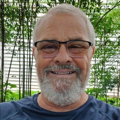 ErnestoFigueir7's profile picture. 🇧🇷Jesus no comando dando a Direção 🇧🇷