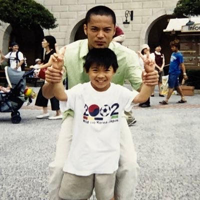 吉本興業所属。SMA▶︎NSC東京29期。京都出身。DとOは大文字。Oの前には半角スペース。ライブハウス。京都サンガF.C.。むっちらー。 ラジオはこちらから。https://t.co/pagNG3ajxH