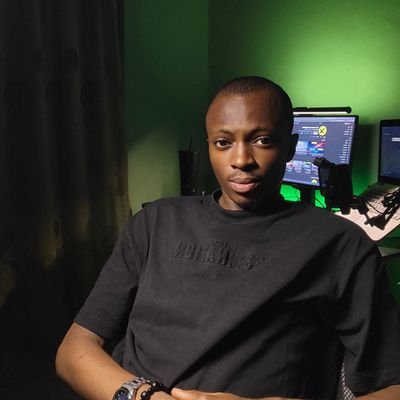 ebencreates's profile picture. Building @thewpbro