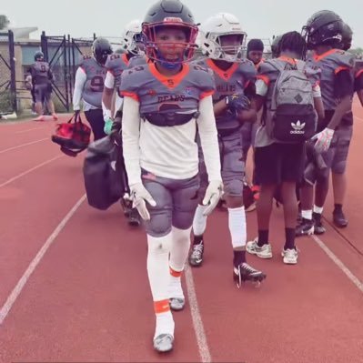 Tim’Mahj Brooks 5’4. 13 year old I weight 122 pounds WR/DB Student athlete I attend university prepatory 8th grade I’m next up