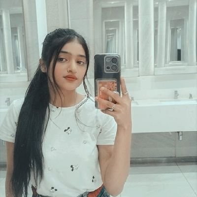 MundiSunda32453's profile picture. 