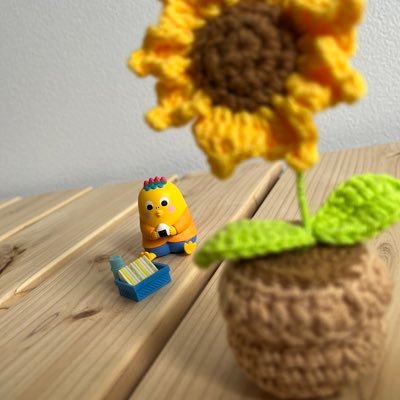 \ 新潟でWEB制作してます💻 / 7年保育士としてがむしゃらに働き、WEBデザイナーに転職 | 新潟県柏崎市在住🌾 | 2歳娘のママ | バナー・SNS画像など | 趣味はコジコジと家庭菜園(今年は🍠と🥔と🍅) | デザイン勉強垢です。いずれは新潟の企業の方とお仕事できたら嬉しいです💭