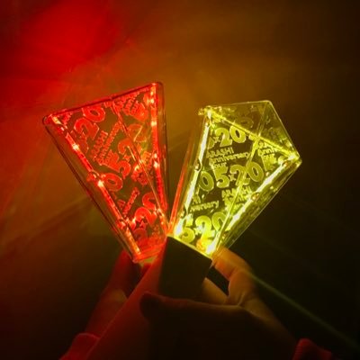 '00 嵐を追いかけてかれこれ15年以上。全員推してますがニノさんが大好きです。オフィスにのの社員です👩💼