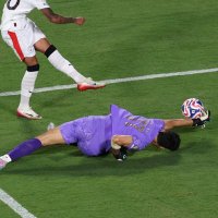 بين قوسين (@helall_news) Twitter profile photo