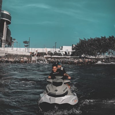 grzzzyx's profile picture. if it's mean to be, it will be.