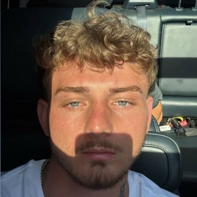 rockyoffic75199's profile picture. Tampa, FL | 

L.A @wizard_farms