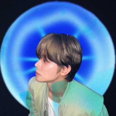 beautiful strangers 𖤐 Profile