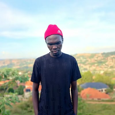 madolgarang99's profile picture. 