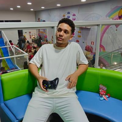 NioTheLonely's profile picture. 20 𝔞𝔫𝔬𝔰
𝔏𝔢𝔦𝔱𝔬𝔯📜
𝔊𝔢𝔢𝔨📺
𝔒𝔱𝔞𝔨𝔲🌃
𝔈𝔰𝔠𝔯𝔦𝔱𝔬𝔯 𝔞𝔪𝔞𝔡𝔬𝔯✒
𝔄𝔪𝔞𝔫𝔱𝔢 𝔡𝔞 𝔪𝔲𝔰𝔦𝔠𝔞🎧