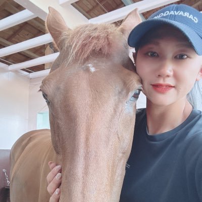 目標は大きく、日々進歩🌻犬と馬に囲まれた生活で自分らしく生きる🏇❤️🔥愛犬▶︎スゥ.なめこ🐶🐾※無言フォロー失礼します🙇♀️スタッフ募集しております🙇♀️