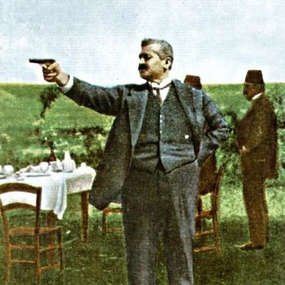 Ardahanlı bir kaşar profesörü
peynirin iyisinden bizler anlarız🧀