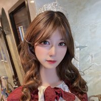 グラちゃんであり、かつ、ニーヌでもある存在 (@omoroimonatume) 's Twitter Profile