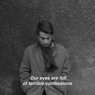 moonwritesback's profile picture. Writing in light, speaking in silence.