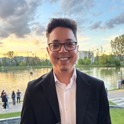 Software Engineer @Adobe. MSc student @upb1818.