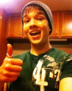 _fredwardbenson's profile picture. Hey I'm Freddie ♥ Madly in love with @Magic_Malika 3.23.12 ;)