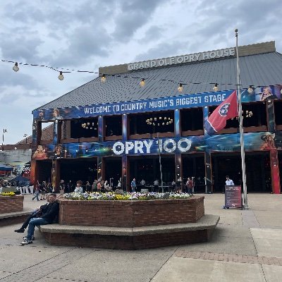 vince779136's profile picture. 