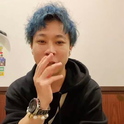 【小さな喜びを共有するYouTube生配信】→ https://t.co/4SBjZKiX24 ※目押し出来ません。お仕事のご依頼はDMにて承ります。