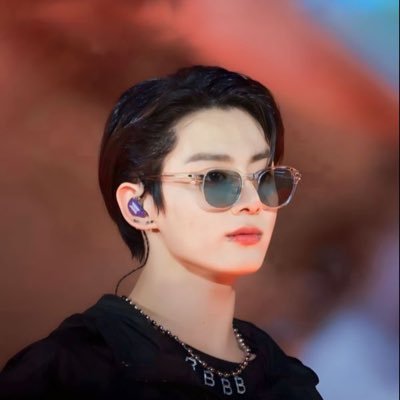 chinpokoaviici's profile picture. 