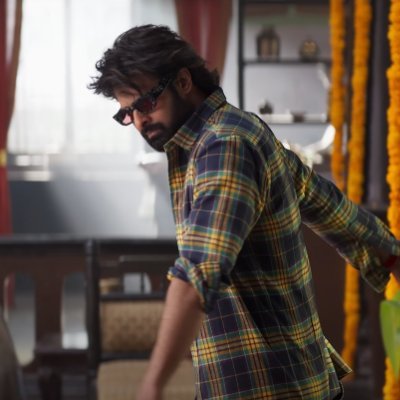 Vadthyavathsr06's profile picture. always be positive about you and move on