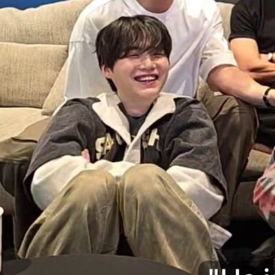 stan account - BTS 《a veces realities de México 😔🫵🏼》