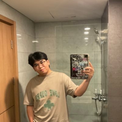 qicqy's profile picture. pusing rek