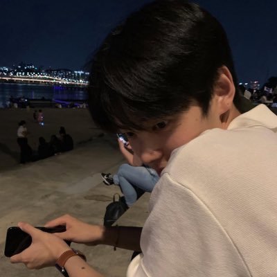 dellacorlia's profile picture. 