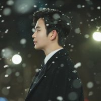 김수현 프로필