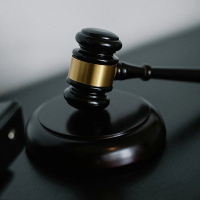 Roberto_jf0's profile picture. Abogado especializado en derecho civil y mercantil. Comprometido con la justicia, la ética profesional y la defensa de los derechos individuales.