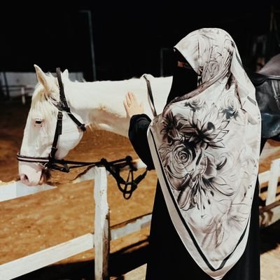 اللهم أنت الصاحب في السفر وأنت الصاحب في الصبر 🌷 لا تحقرن صغيرة إن الجبال من الحصى 👌🏻 General surgeon ✨ ENTJ😈