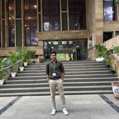 Internship Seeker | Pre-Final @NITJofficial | Ex-Intern @EngineersIND ⚙️ Dev | 🚀 Keep Grinding| Exploring AWS |