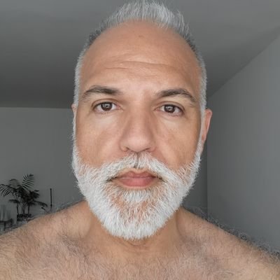 🔞 Chicago born and bred. Partnered to @Hole_Boss and he likes to help you ram it in me. Cuban bottom papi, 49, 5'6, 210, Raw is law. ♈🏳️🌈