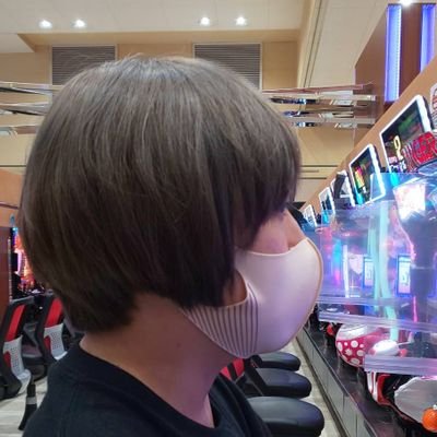 HIRAHIRAOCHIBA_'s profile picture. 神椿、カンザキイオリが好き。

歌い手
https://t.co/PzF3R8kP5B