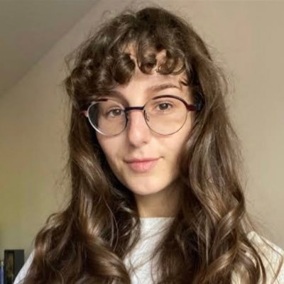 LydiaMarti23964's profile picture. 