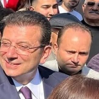 🇹🇷 İzmirli, Ödemiş doğumlu, Atatűrkçű, CHP'li, İKÇŰ Siyaset Bilimi ve Kamu Yönetimi Yűksek Lisans Mezunu, Karayolcu