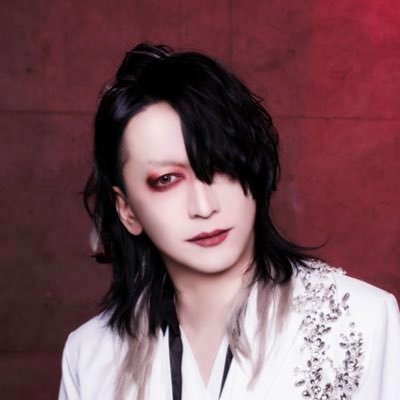 夢はオーケストラと共に歌うことです。 ナナlitlink https://t.co/R5HtNKzeFd M1P https://t.co/taWrvUVgFIソロ活動https://t.co/cf4ywKZhy4