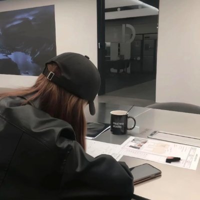 ujikttuio's profile picture. 🎯 The world is big, and I want more than one future. Growing as I go — that’s my style