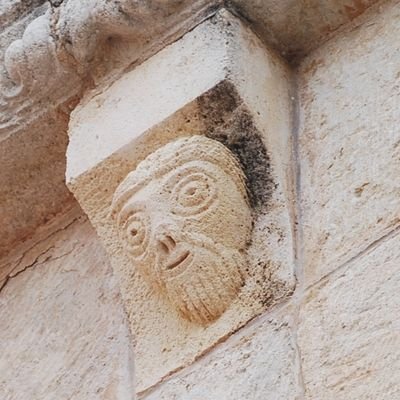M'agrada la història.
M'agrada l'arqueologia.
Sant Martí Sarroca, Penedès.
Quesa, La Canal de Navarrès.