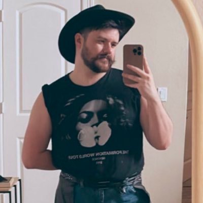 P100 Carlos Main. 👨❤️💋👨 @heyhexmaniac | twitch affiliate. #EACreatorNetwork | contact hisnameismichael93@gmail.com