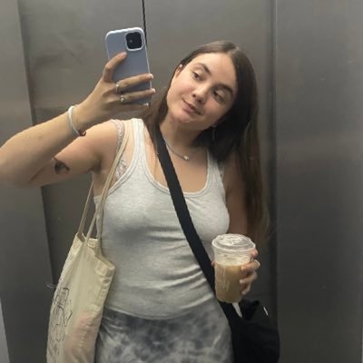 soy todos los lugares que he amado. soy todo, pero nada es mío