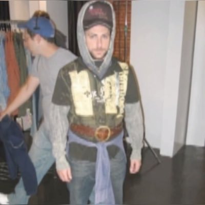 1crucifix's profile picture. … artist.ᐟ queer and something else