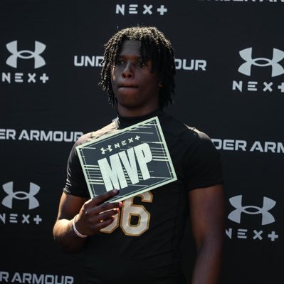 Pickerington High School North|#15|4🌟|DE/TE| 26’🎓|Height:6'4 223lb|All-OCC Honorable Mention🙌🏾|UA MVP🏆|16 D1 Offers|Basketball Track&Field|Football|AGTG
