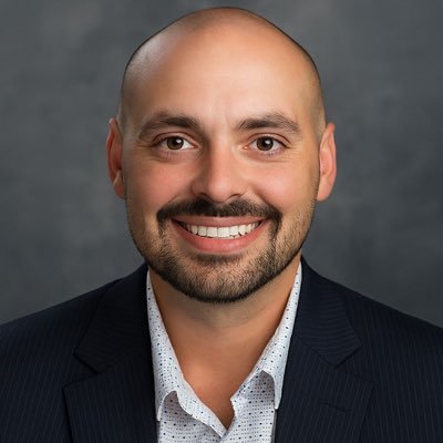 Contract Sales Specialist & Ai Strategist. Helping the world adapt to and embrace Artificial Intelligence one business at a time. 🚀🦾