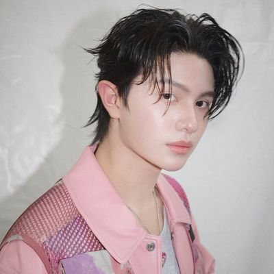 she/her || Army since 2018 💜 || Westie since 2025🦈 🎸|| Lyknest || Fan account || JunDylan enthusiast || Student