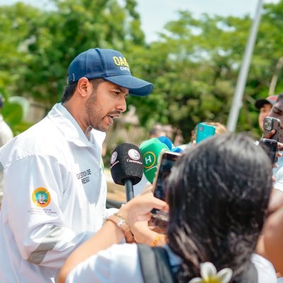 Orgulloso hijo de Cartagena. Mag. en Gobierno y Política. Esp. en Desarrollo. Administrador. Dir. @OAGRDCartagena. Dios y familia.