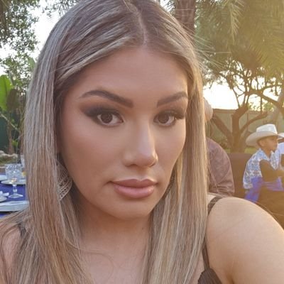 RBris99's profile picture. Special Education Texas Teacher ✨️💙