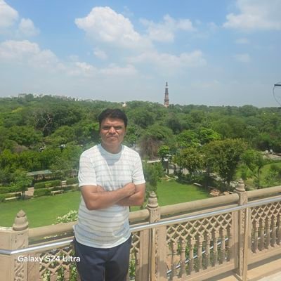 सारे जहॉ से अच्छा हिन्दुस्ता हमारा 🇮🇳❤️5 Nov wish me🎂💪🏼Rahul Gandhi fan प्रेम नि:शुल्क होते हुए भी सृष्टि का सबसे महँगा सुख है.🇮🇷हम हैं INDIA वाले 🇮🇷